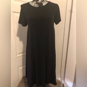 Black dress , T-Shirt material, Front pocket, Size : XS